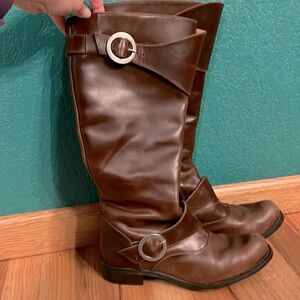 John Fluevog Adrians Heidi brown leather boots with silver buckles